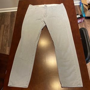 Mens Slacks Levi’s 34 x 32